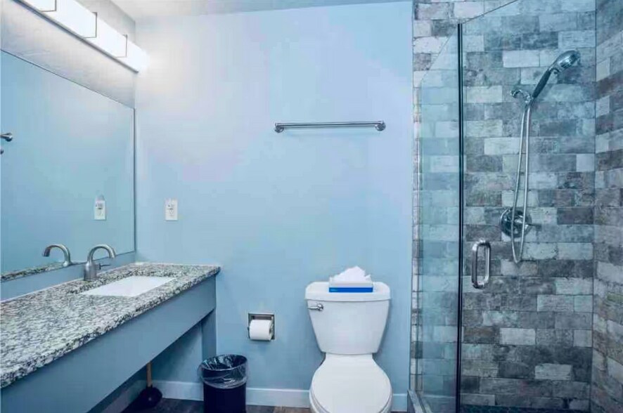 Fully renovated bathroom and shower - 45 Beeler Pl