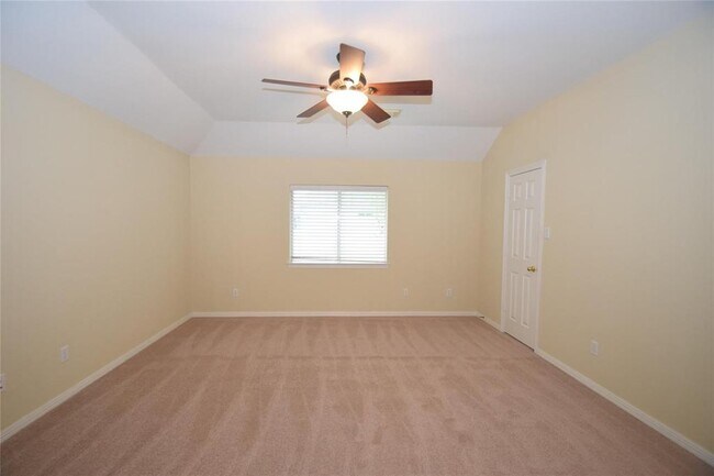 Building Photo - 5011 Quiet Falls Ct