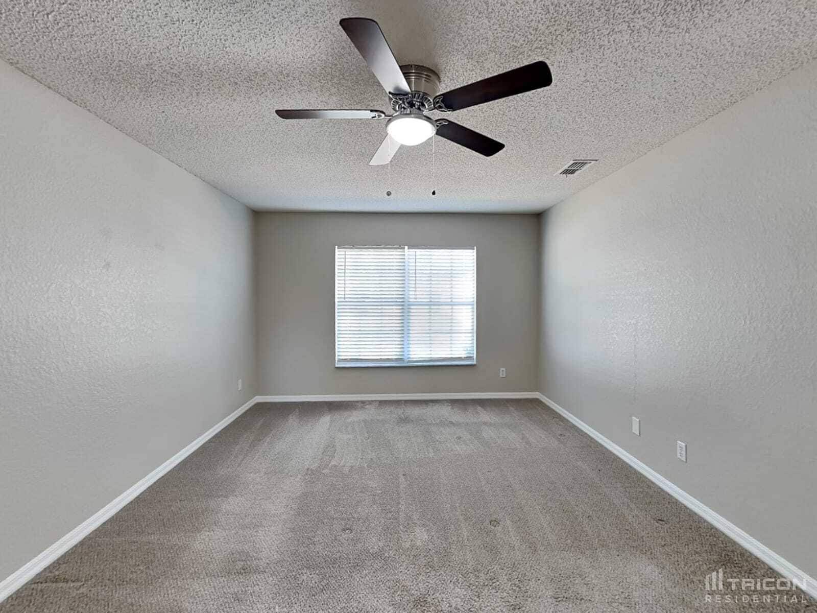 Building Photo - 3408 Montano Ave