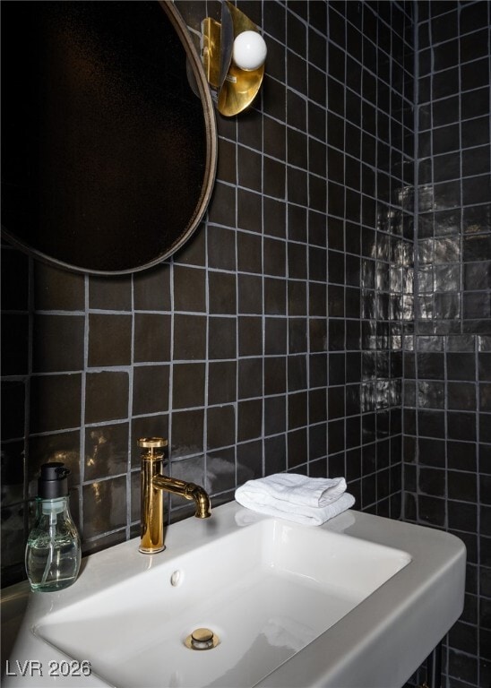 Building Photo - 2940 Rosanna St