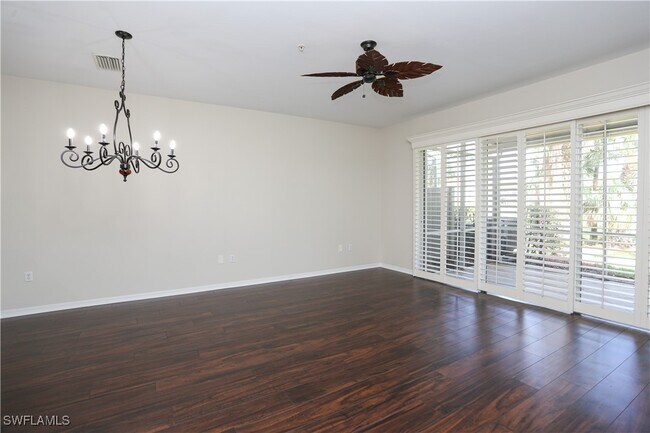 Building Photo - 796 Hampton Cir