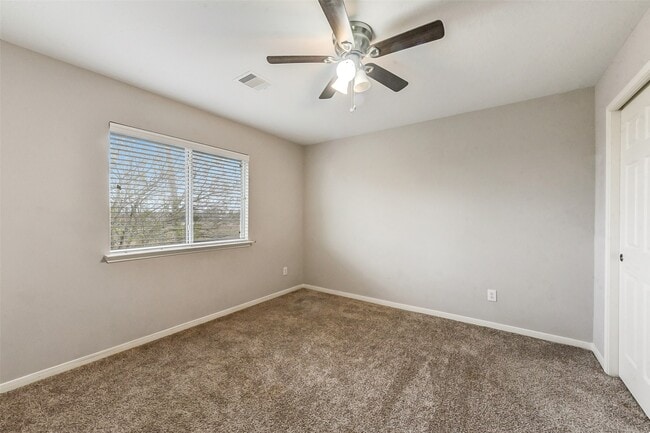 Building Photo - 4202 Parry Dr