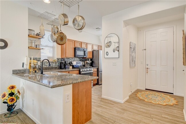 Building Photo - 5337 Brazelton St