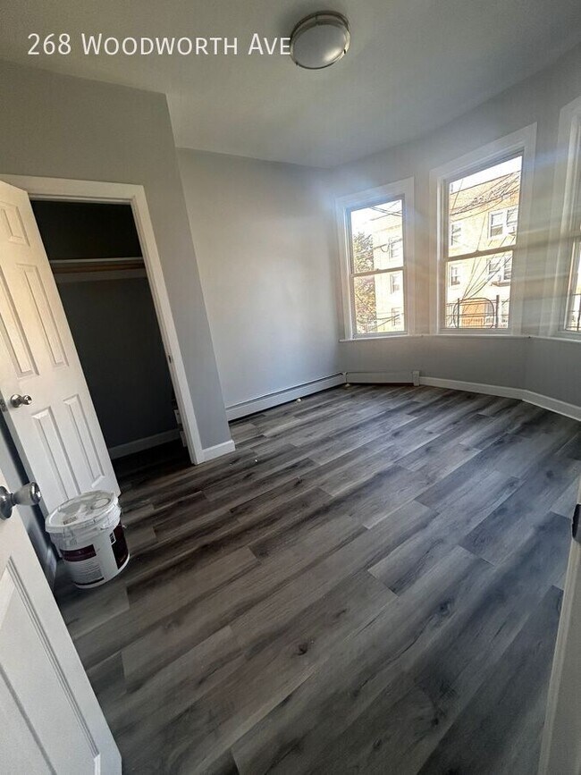 Building Photo - 268 Woodworth Ave