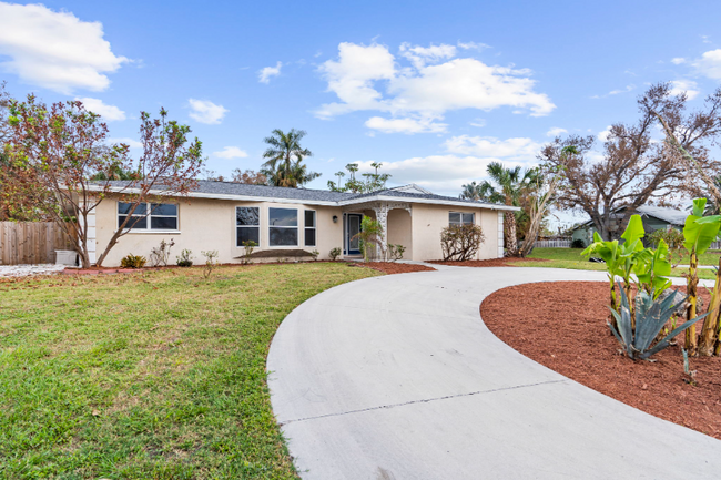 Building Photo - 263 Hammock Terrace