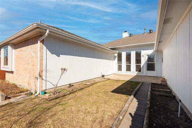 Building Photo - 1524 Balboa Ln