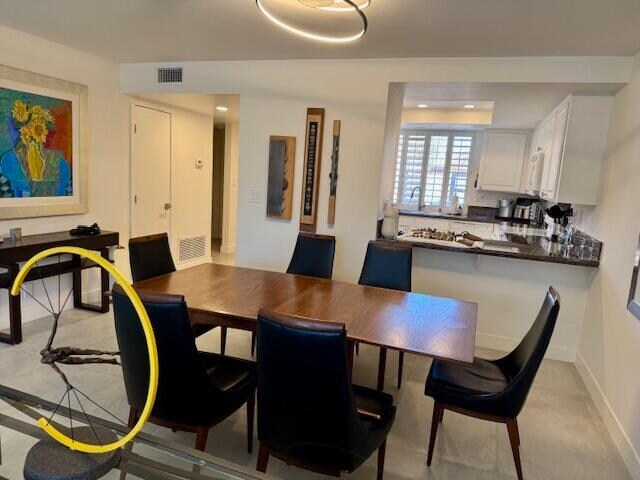 Building Photo - 6 Granada Dr