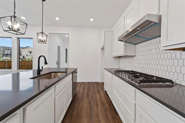 Building Photo - 3308 Sarala Ct