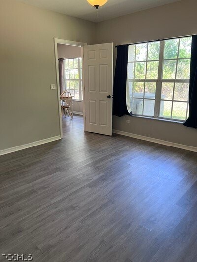 Building Photo - 1107 Enrique St E