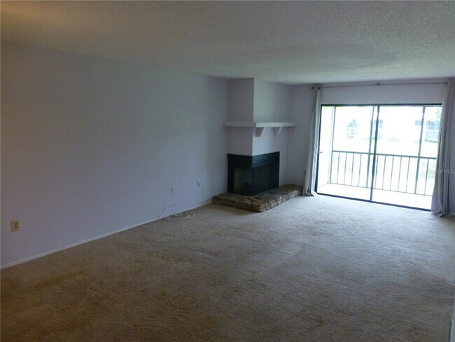 Building Photo - 114 Lakeside Dr