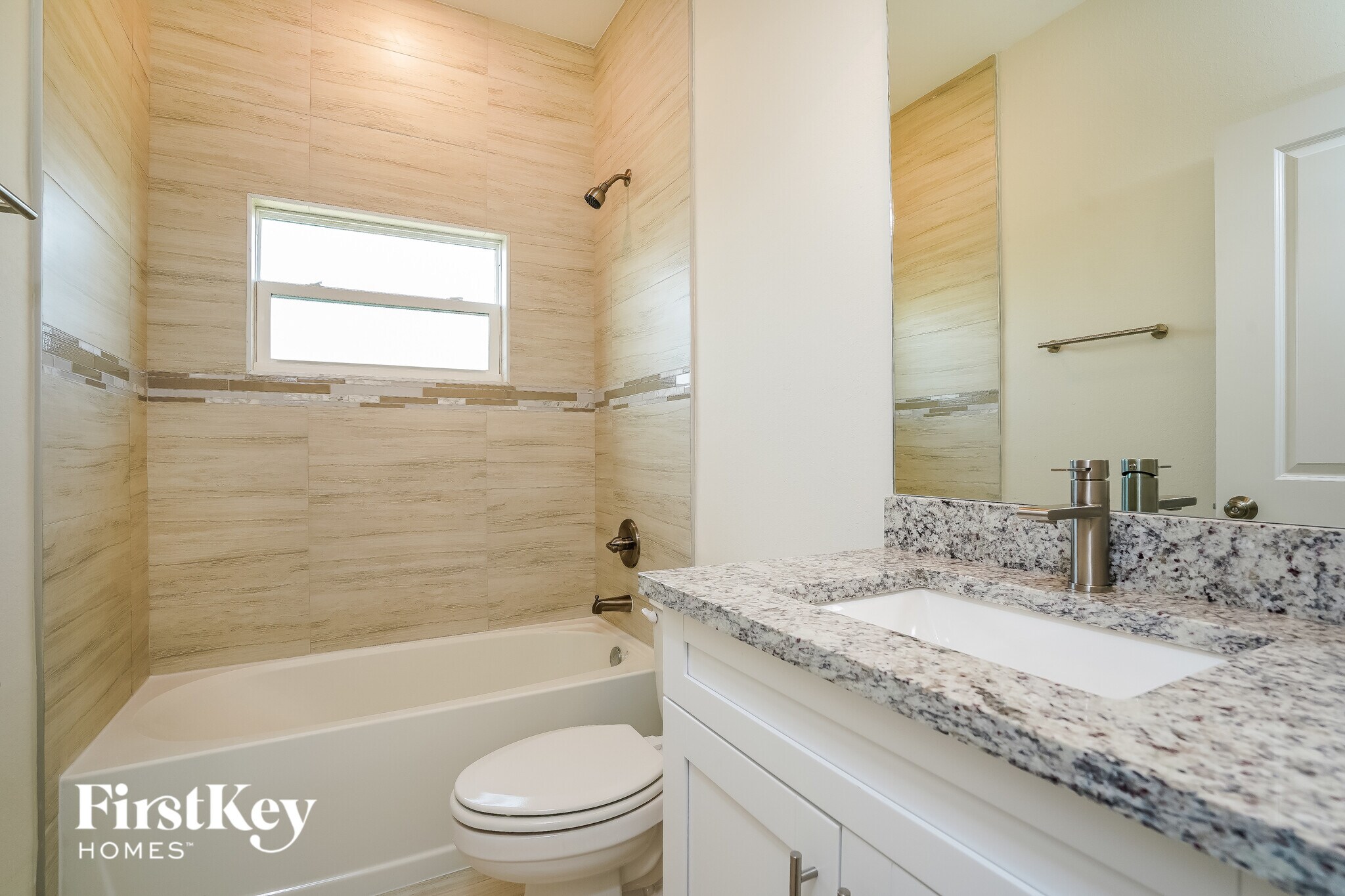 Building Photo - 1421 NW 11th Terrace