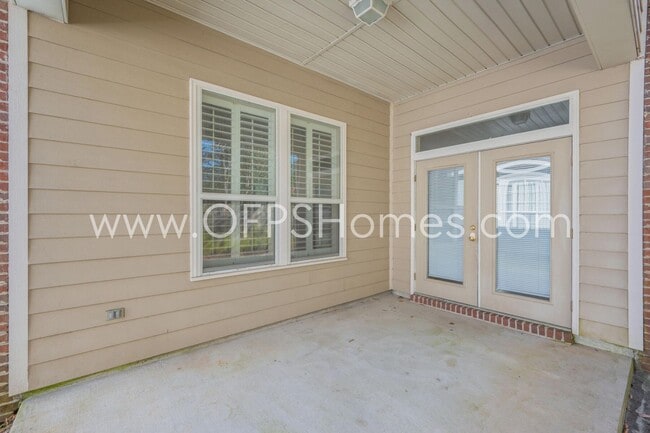 Building Photo - 1558 Venice Ave