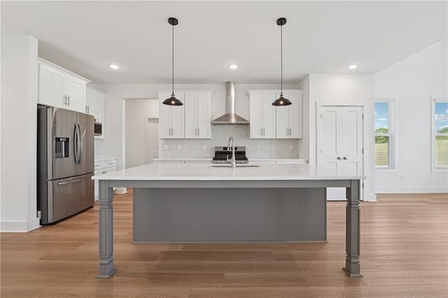Building Photo - 2049 Chestnut Oak Trl