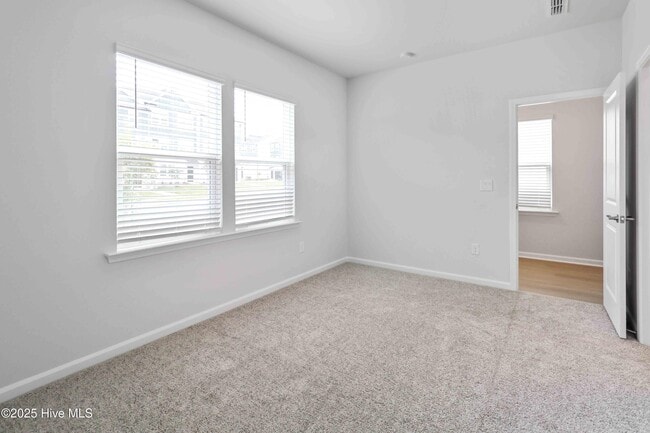 Building Photo - 1478 Hasse Ave