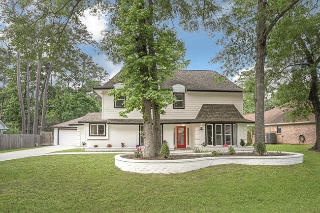 Building Photo - 725 Talmalge Hall Dr