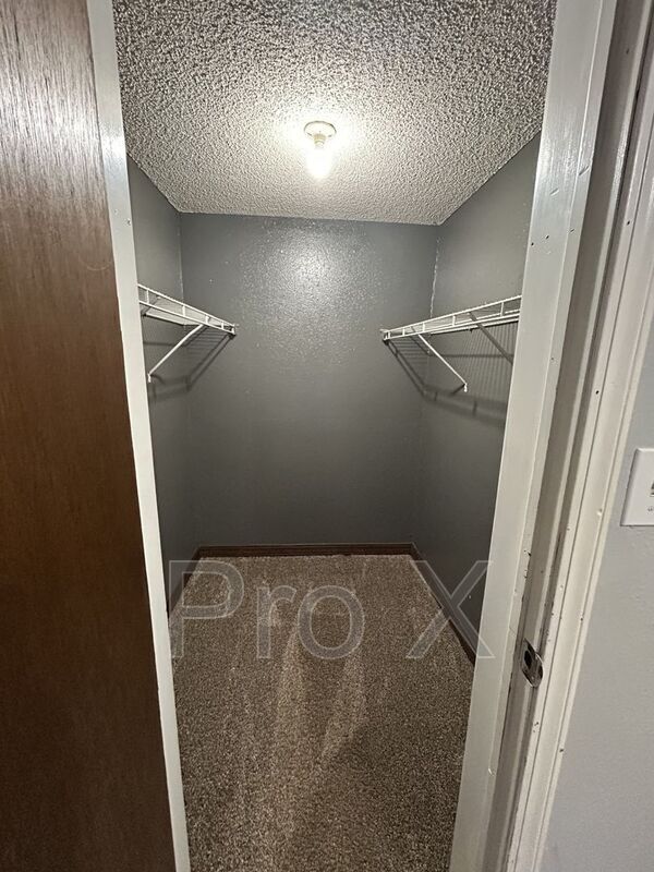 Building Photo - 410 N Rouse St