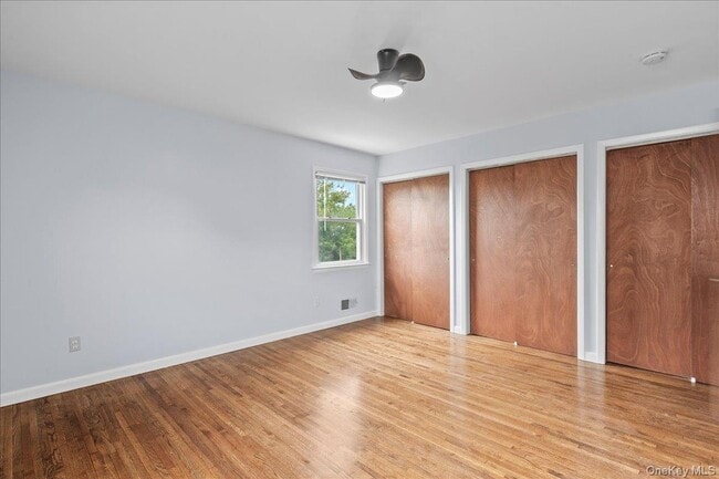 Building Photo - 284 Park Ave