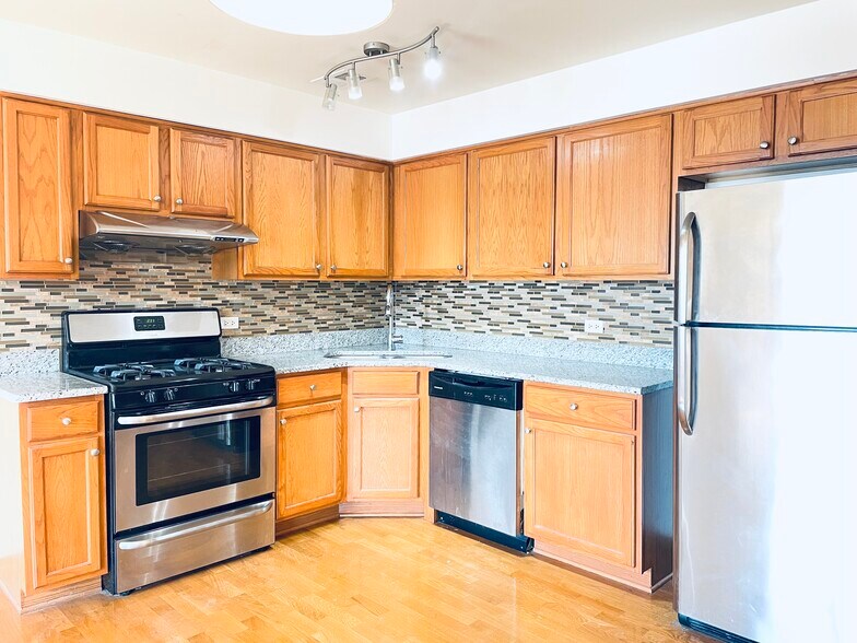 Kitchen - 2453 S Archer Ave