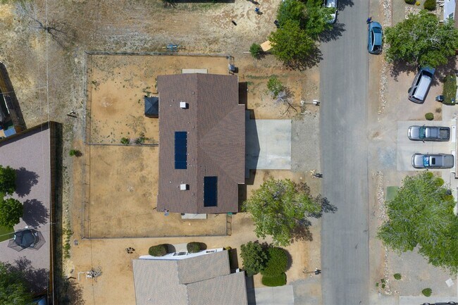 Building Photo - 3279 N Corrine Dr