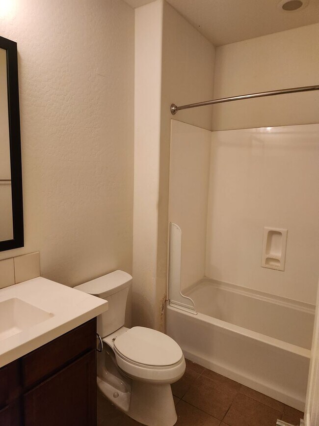 Building Photo - 3bd 2 ba Home in Balboa Way Chandler