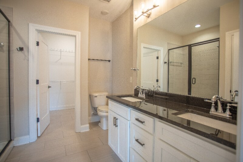 Building Photo - 3436 Pershing Dr