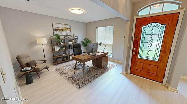 Building Photo - 12644 Thicket Ridge Dr