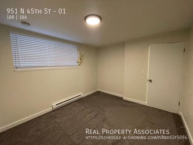 Building Photo - 951 N 45th St