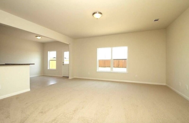 Building Photo - 312 Magnolia Dr