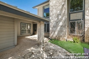 Building Photo - 1029 River Park