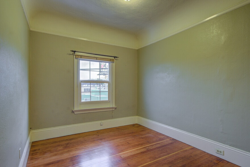 3rd Bedroom - 601 63rd St