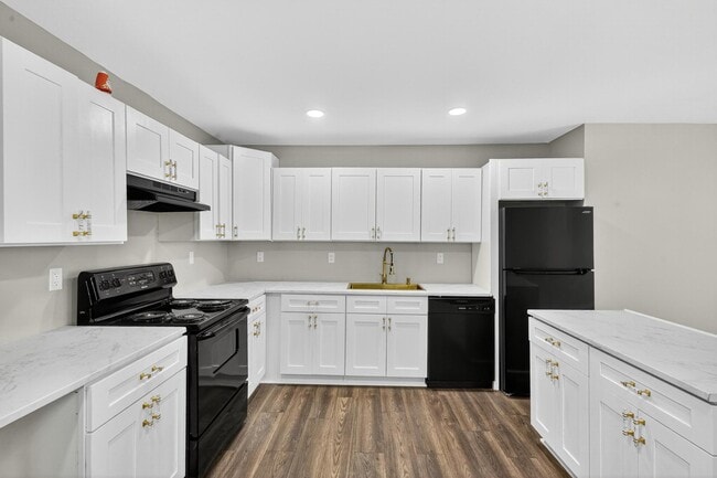 Building Photo - 1978 Piedmont St