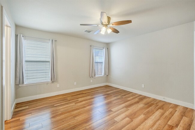 Building Photo - 605 Pinto Springs Ln