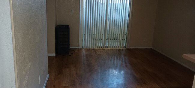 Building Photo - 12615 Brookglade Cir