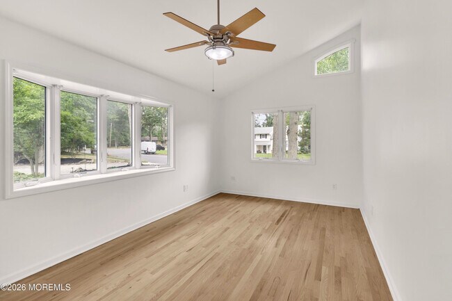 Building Photo - 14 Copperfield Ct