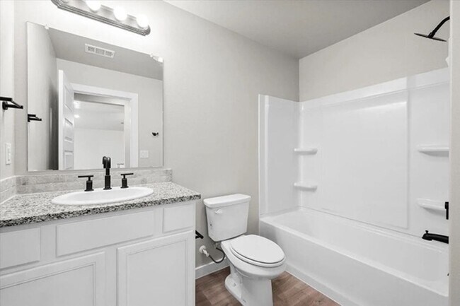 Building Photo - Perfect 4 bedroom 2 bath Home in South Lubbock