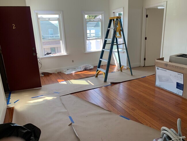 Building Photo - 204 Jepson St