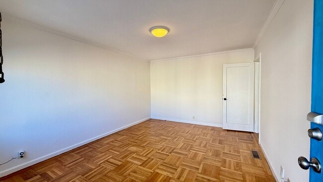 Building Photo - Charming Silver Terrace 3 Bedroom/1 BA SFH with Private Garden Oasis +Flex Bonus Room- AMSI