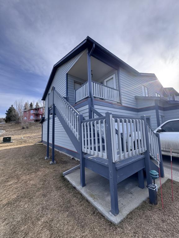 Building Photo - 2153 Alpine Dr