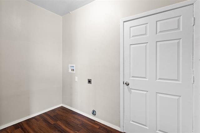 Building Photo - 101 E Williams St