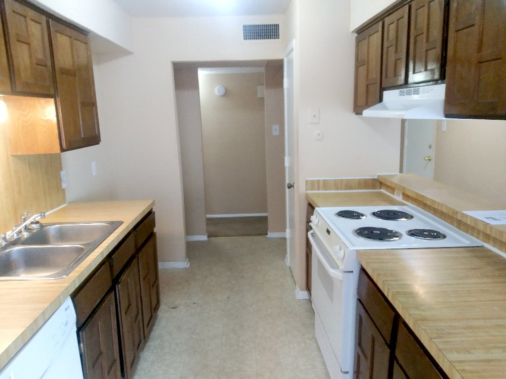 Building Photo - 7129 Harwick Ln