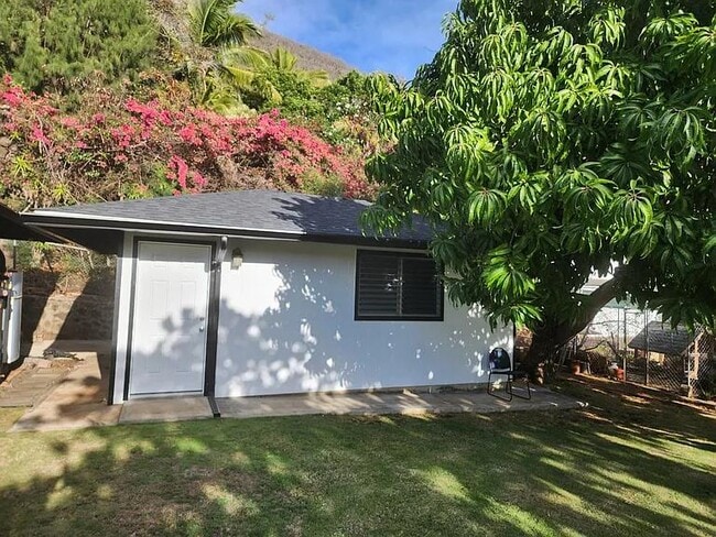 Building Photo - 5383 Manauwea St