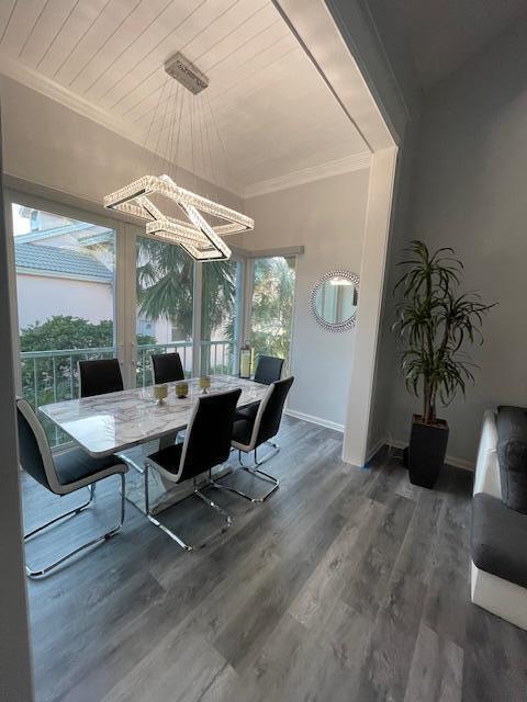 Building Photo - 3602 Fairway Dr N