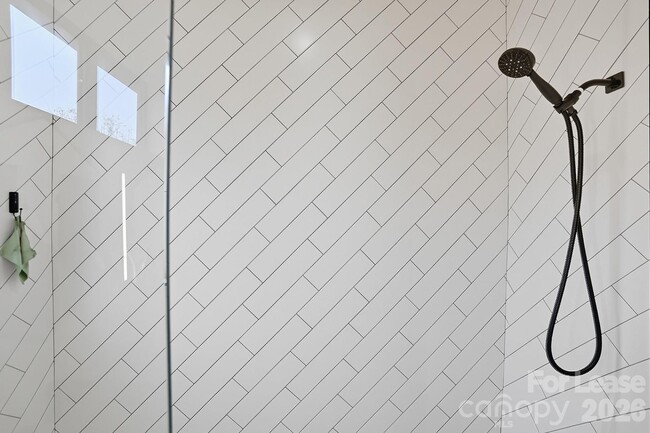 Building Photo - 1003 Zinc Ln