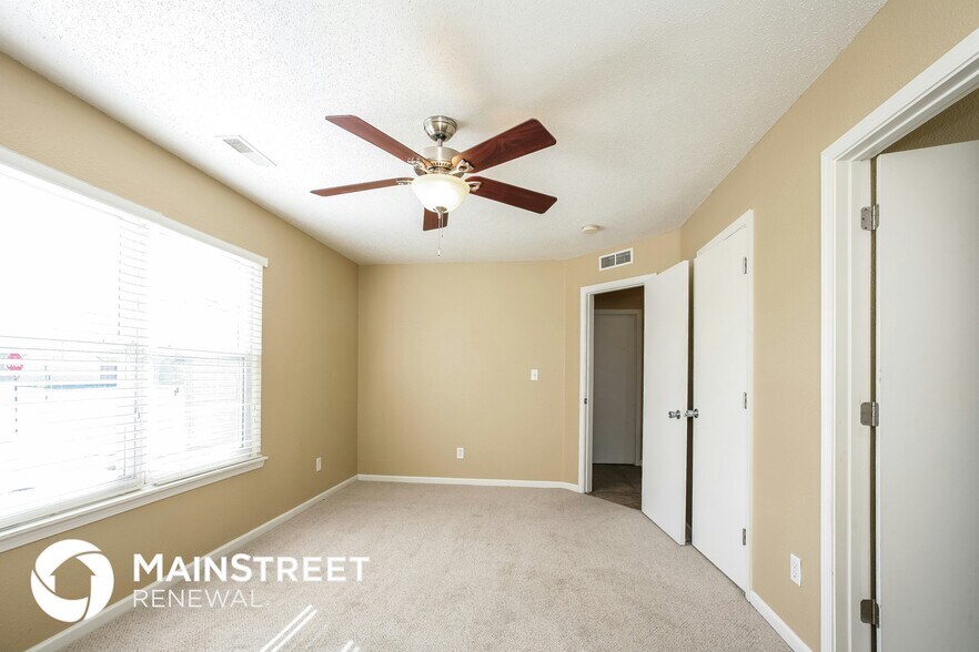 Building Photo - 7208 Cordova Dr