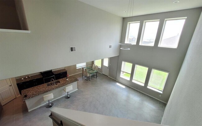 Building Photo - 3303 Zephyr Park Ln