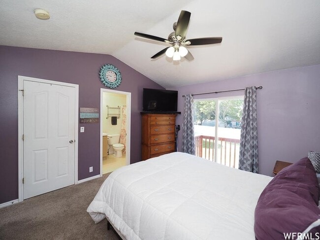 Building Photo - Spacious Rambler w attached 2 car garage!