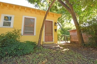 Building Photo - 2801 Lafayette Ave