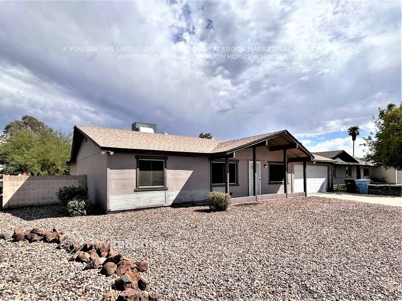 Building Photo - 3452 E Acoma Dr