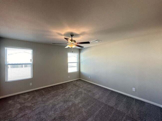 Building Photo - 7860 Pink Opal Ave
