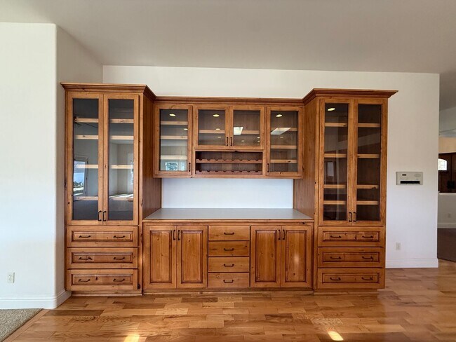 Building Photo - Beautiful Orcutt Custom Home in Solomon Estates on Approx One Acre